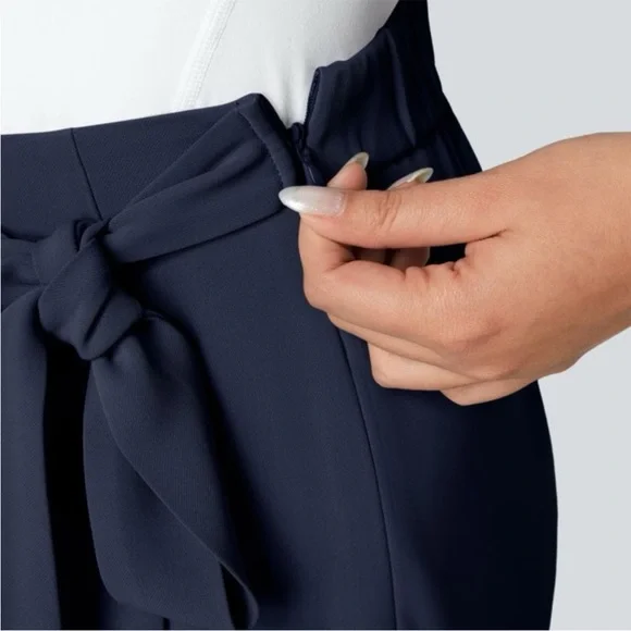 HALARA Elegant Navy Wide-Leg Pants - Picture 10 of 11